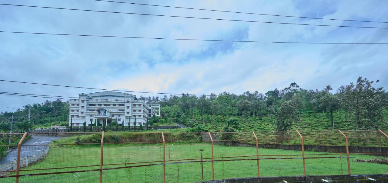 Thekkady Gavi Suites Vandiperiyār Extérieur photo