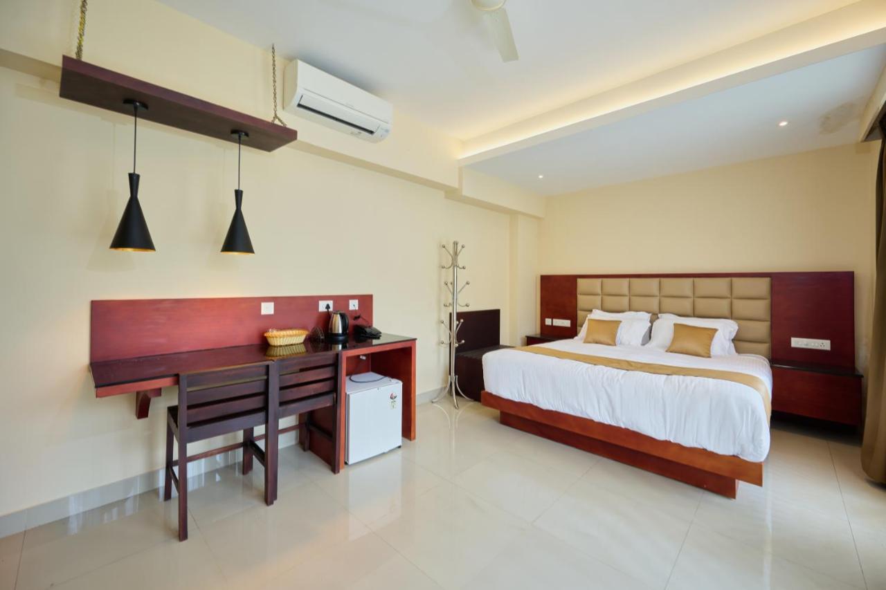 Thekkady Gavi Suites Vandiperiyār Extérieur photo